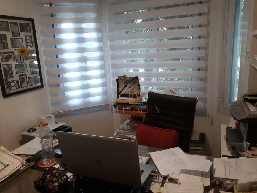 Foto 8 de Casa de Condomínio com 3 quartos para alugar, 360m2 em Santana De Parnaiba - SP