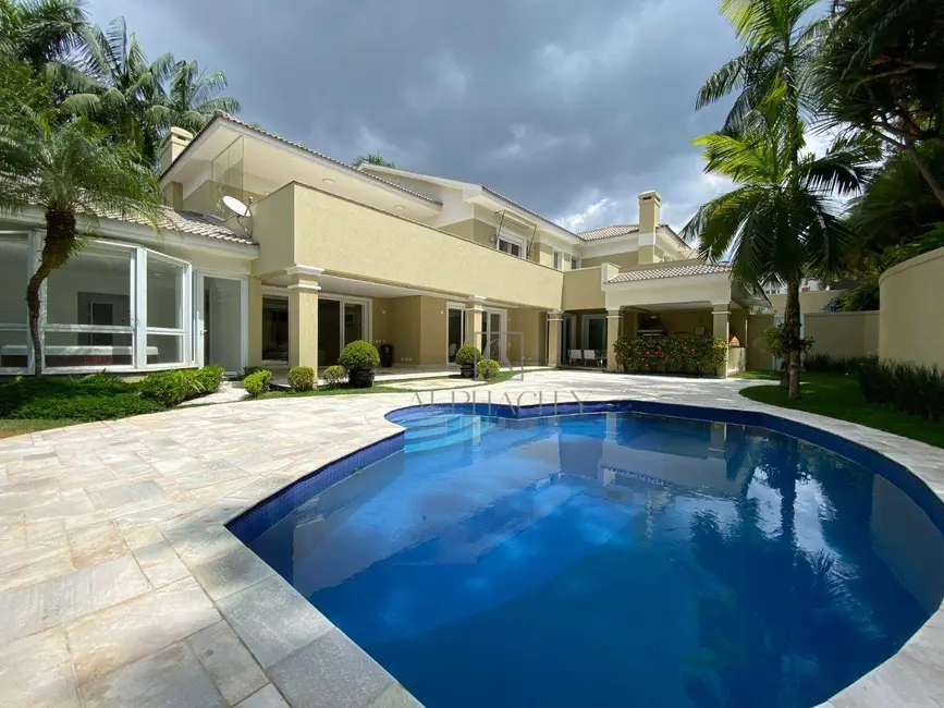 Foto 3 de Casa de Condomínio com 4 quartos à venda, 1200m2 em Barueri - SP