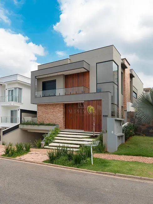Foto 1 de Casa de Condomínio com 4 quartos à venda, 420m2 em Santana De Parnaiba - SP