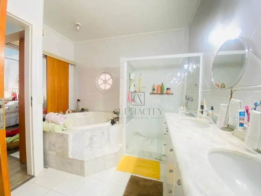 Casa de Condomínio com 4 quartos à venda, 1179m2 em Residencial Tamboré, Barueri - SP - imagem 9 Foto 9 de Casa de Condomínio com 4 quartos à venda, 1179m2 em Residencial Tamboré, Barueri - SP