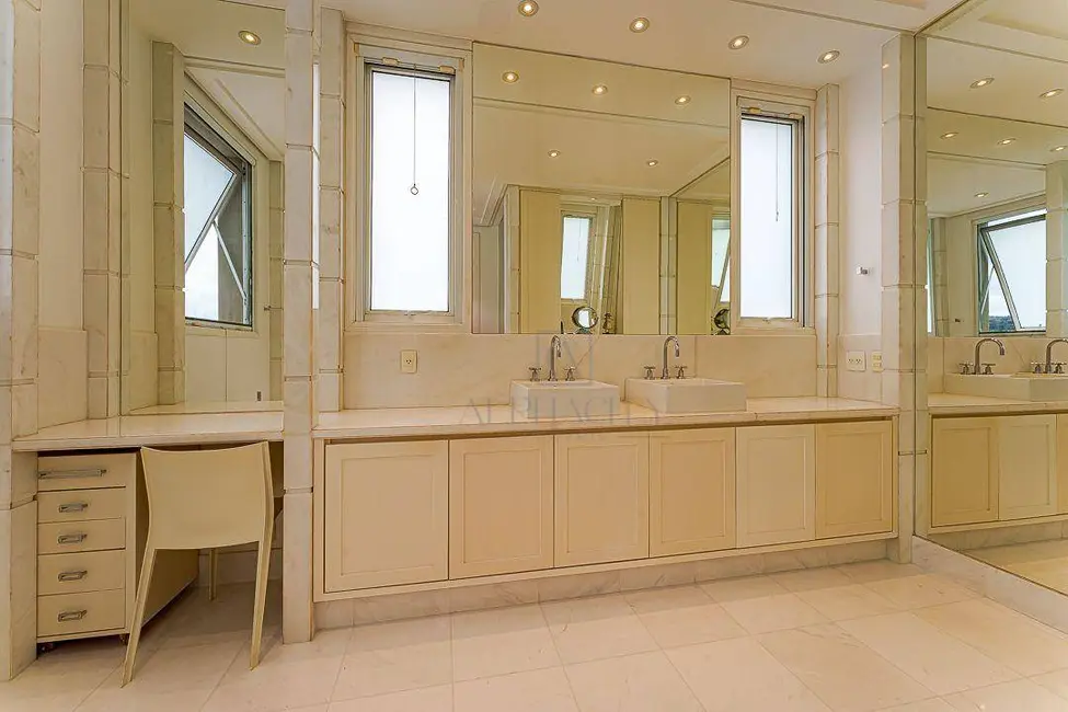 Foto 5 de Casa de Condomínio com 7 quartos à venda, 883m2 em Barueri - SP