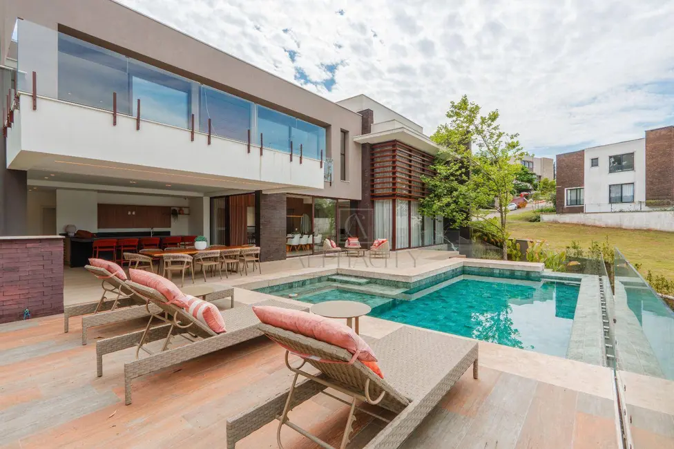 Casa de Condomínio com 4 quartos à venda, 836m2 em Tamboré, Santana De Parnaiba - SP - imagem 5 Foto 5 de Casa de Condomínio com 4 quartos à venda, 836m2 em Tamboré, Santana De Parnaiba - SP