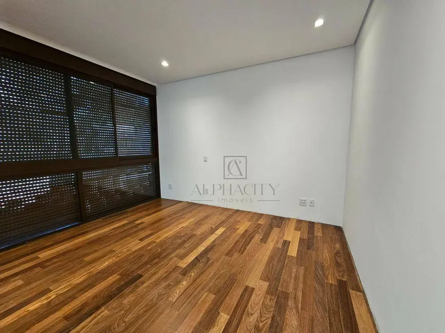 Casa de Condomínio com 4 quartos à venda, 836m2 em Tamboré, Santana De Parnaiba - SP - imagem 8 Foto 8 de Casa de Condomínio com 4 quartos à venda, 836m2 em Tamboré, Santana De Parnaiba - SP