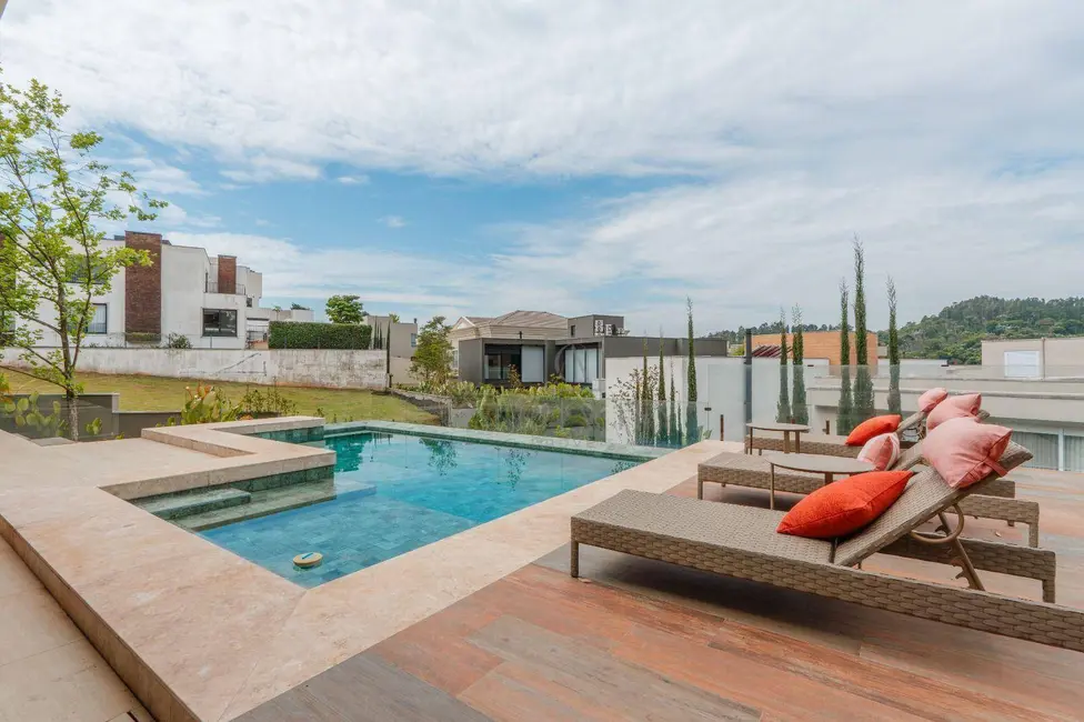 Casa de Condomínio com 4 quartos à venda, 836m2 em Tamboré, Santana De Parnaiba - SP - imagem 6 Foto 6 de Casa de Condomínio com 4 quartos à venda, 836m2 em Tamboré, Santana De Parnaiba - SP