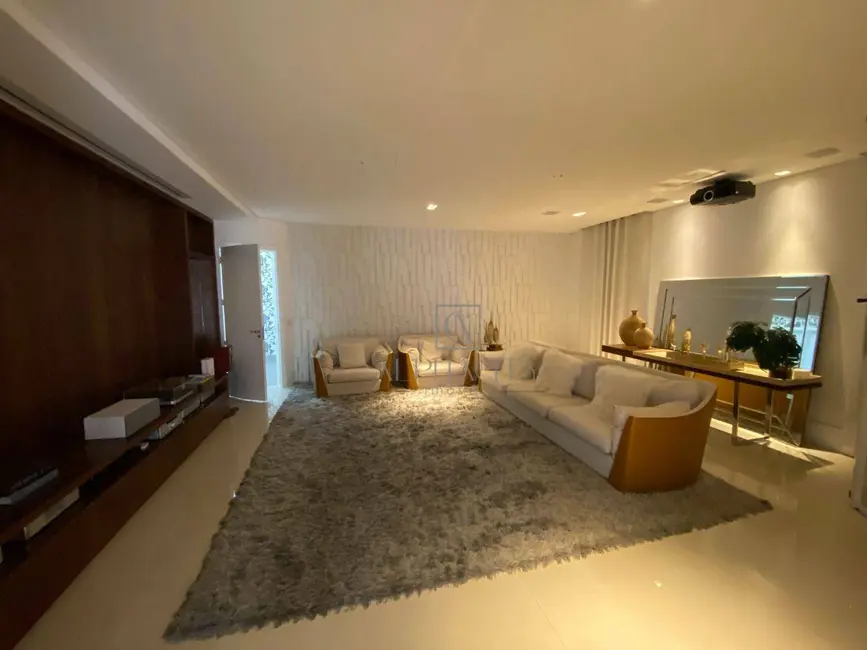 Foto 8 de Casa de Condomínio com 5 quartos à venda e para alugar, 3500m2 em Residencial Tamboré, Barueri - SP