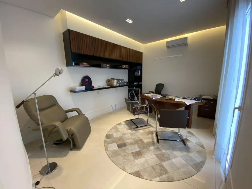 Foto 5 de Casa de Condomínio com 5 quartos à venda e para alugar, 3500m2 em Residencial Tamboré, Barueri - SP