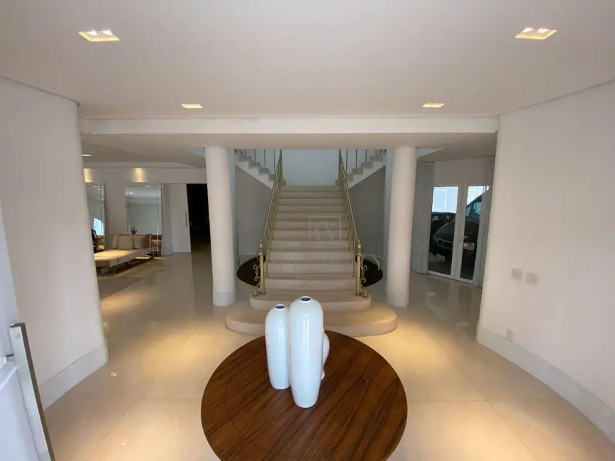 Foto 4 de Casa de Condomínio com 5 quartos à venda e para alugar, 3500m2 em Residencial Tamboré, Barueri - SP