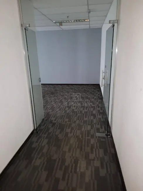 Foto 7 de Sala Comercial para alugar, 89m2 em Alphaville Industrial, Barueri - SP