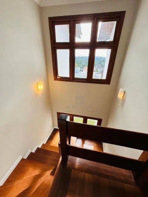 Casa de Condomínio com 4 quartos à venda e para alugar, 640m2 em Barueri - SP - imagem 5 Foto 5 de Casa de Condomínio com 4 quartos à venda e para alugar, 640m2 em Barueri - SP