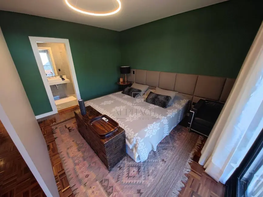 Foto 7 de Casa de Condomínio com 4 quartos para alugar, 1054m2 em Santana De Parnaiba - SP