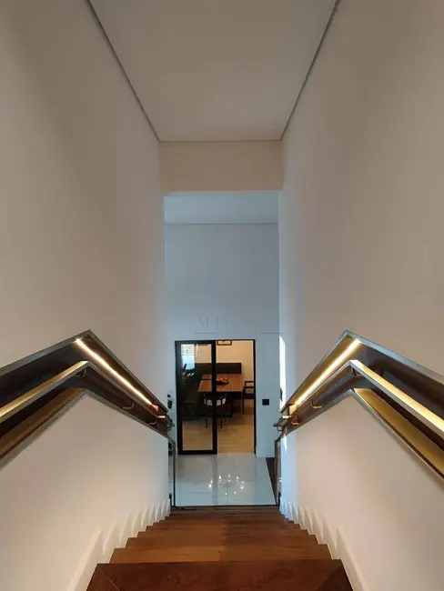 Foto 8 de Casa de Condomínio com 4 quartos para alugar, 1054m2 em Santana De Parnaiba - SP