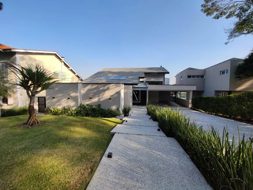 Foto 2 de Casa de Condomínio com 4 quartos para alugar, 1054m2 em Santana De Parnaiba - SP