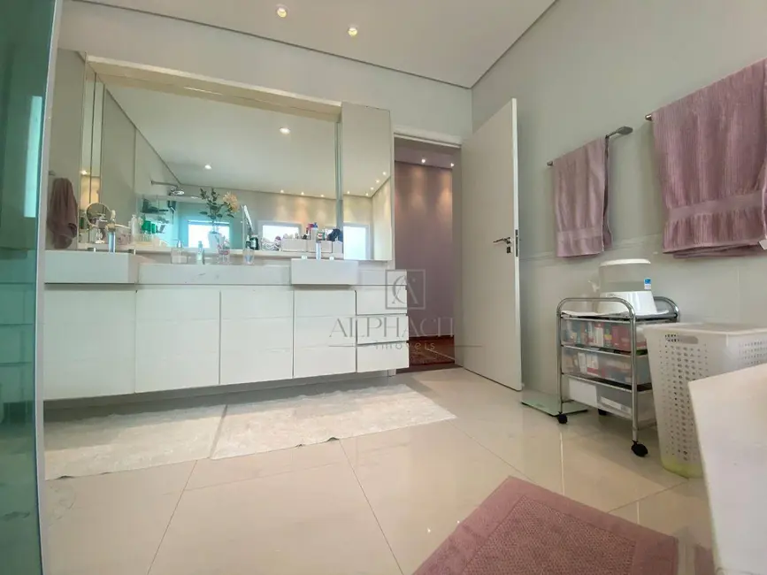 Foto 5 de Casa de Condomínio com 4 quartos à venda, 540m2 em Santana De Parnaiba - SP