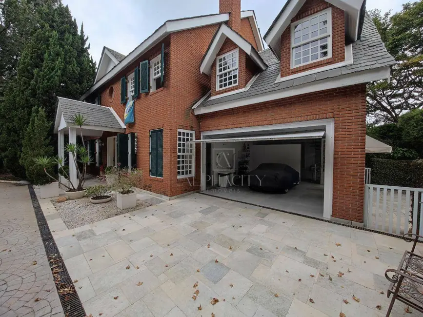 Casa de Condomínio com 4 quartos à venda, 1738m2 em Residencial Tamboré, Barueri - SP - imagem 4 Foto 4 de Casa de Condomínio com 4 quartos à venda, 1738m2 em Residencial Tamboré, Barueri - SP