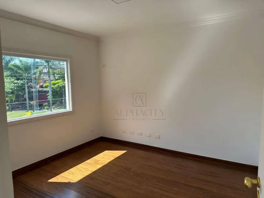 Casa de Condomínio com 4 quartos para alugar, 720m2 em Alphaville Residencial Zero, Barueri - SP - imagem 9 Foto 9 de Casa de Condomínio com 4 quartos para alugar, 720m2 em Alphaville Residencial Zero, Barueri - SP