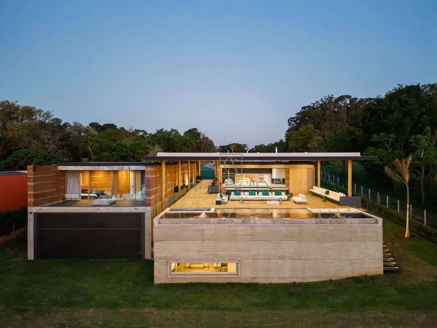 Foto 8 de Casa de Condomínio com 6 quartos à venda, 9700m2 em Costa Azul II, Avare - SP