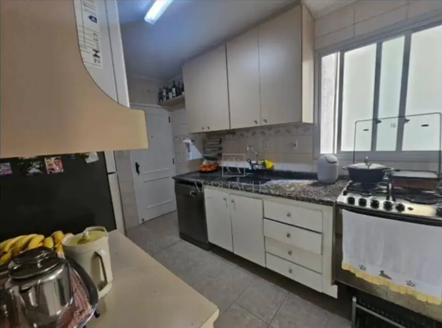 Apartamento com 3 quartos para alugar, 258m2 em Alphaville Industrial, Barueri - SP - imagem 6 Foto 6 de Apartamento com 3 quartos para alugar, 258m2 em Alphaville Industrial, Barueri - SP