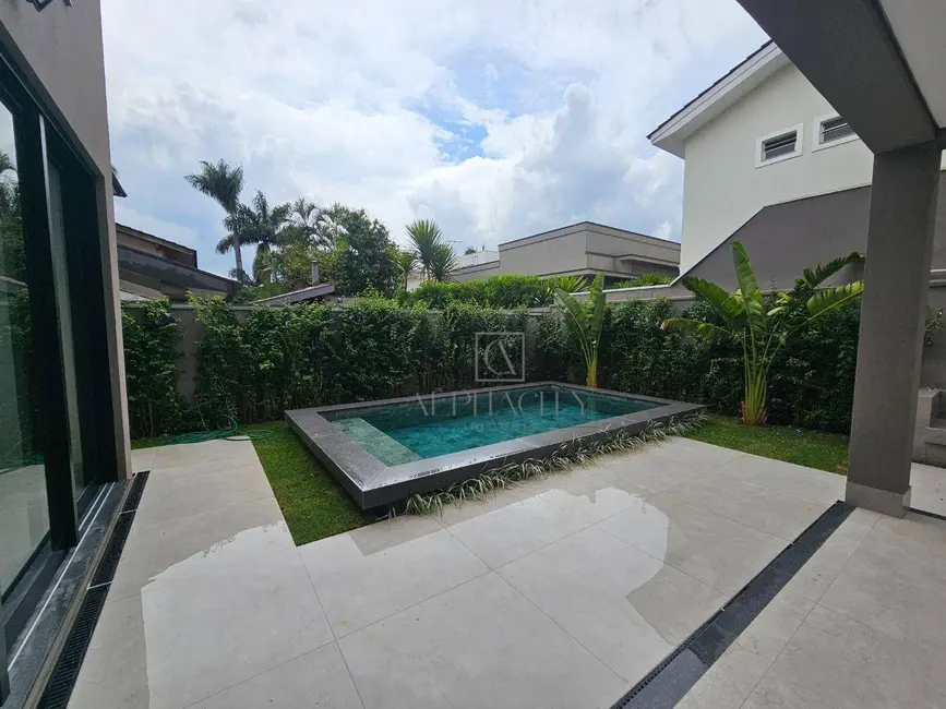 Foto 5 de Casa de Condomínio com 4 quartos à venda, 360m2 em Santana De Parnaiba - SP