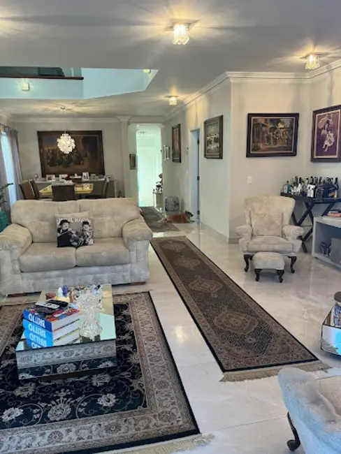 Foto 5 de Casa de Condomínio com 4 quartos para alugar, 390m2 em Alphaville, Santana De Parnaiba - SP