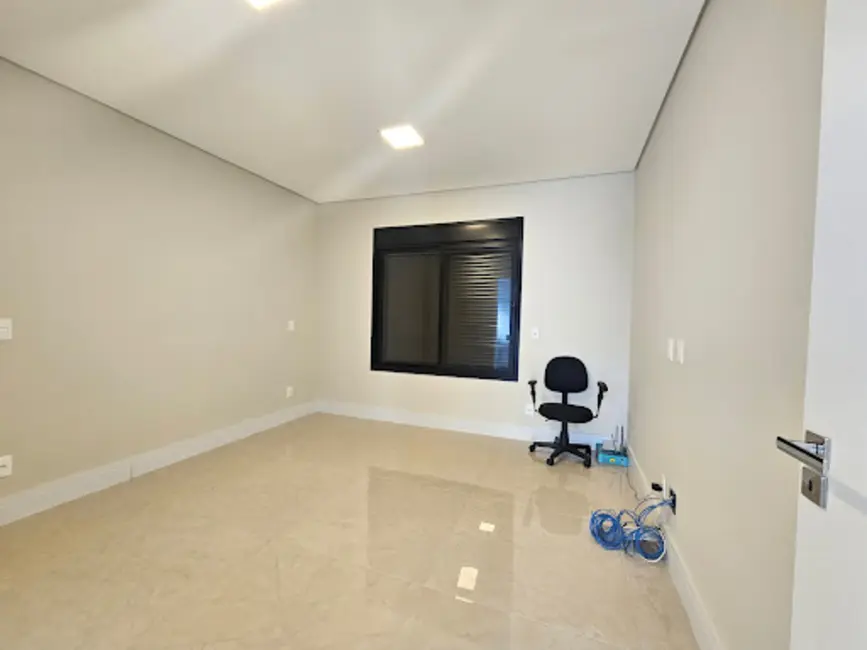 Foto 4 de Casa de Condomínio com 4 quartos à venda, 420m2 em Colinas da Anhangüera, Santana De Parnaiba - SP