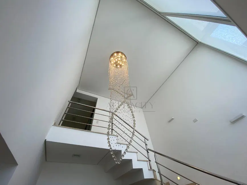 Casa de Condomínio com 5 quartos à venda, 608m2 em Residencial Tamboré, Barueri - SP - imagem 3 Foto 3 de Casa de Condomínio com 5 quartos à venda, 608m2 em Residencial Tamboré, Barueri - SP