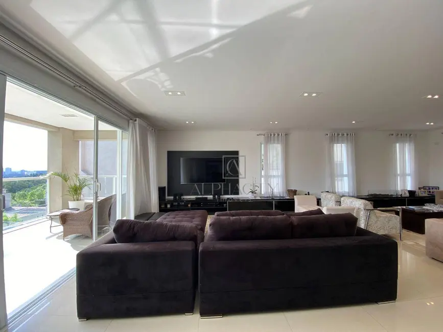 Casa de Condomínio com 5 quartos à venda, 608m2 em Residencial Tamboré, Barueri - SP - imagem 6 Foto 6 de Casa de Condomínio com 5 quartos à venda, 608m2 em Residencial Tamboré, Barueri - SP