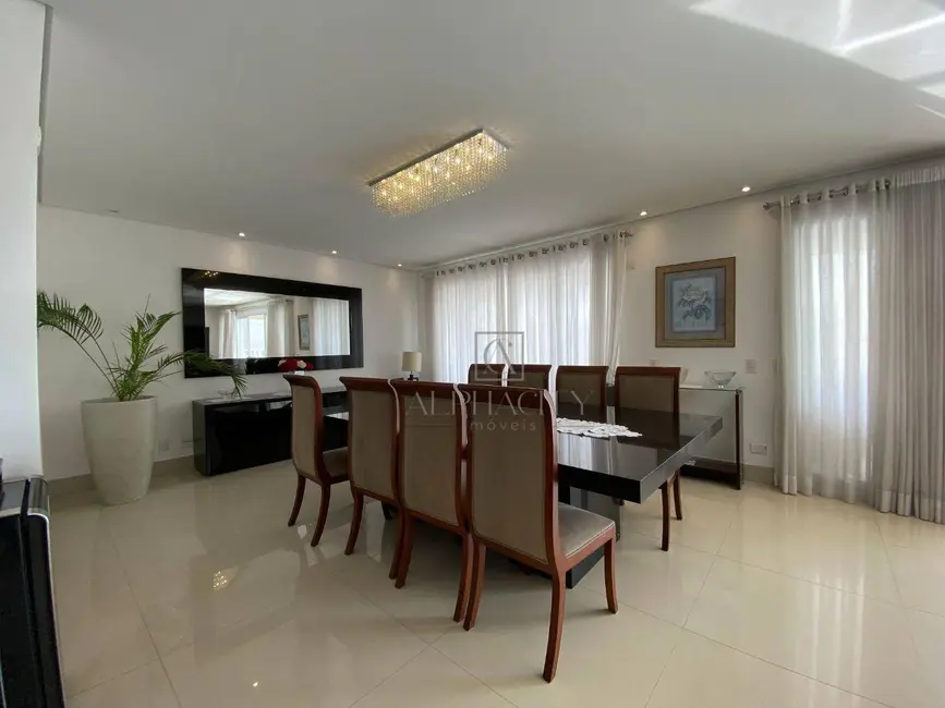 Casa de Condomínio com 5 quartos à venda, 608m2 em Residencial Tamboré, Barueri - SP - imagem 7 Foto 7 de Casa de Condomínio com 5 quartos à venda, 608m2 em Residencial Tamboré, Barueri - SP