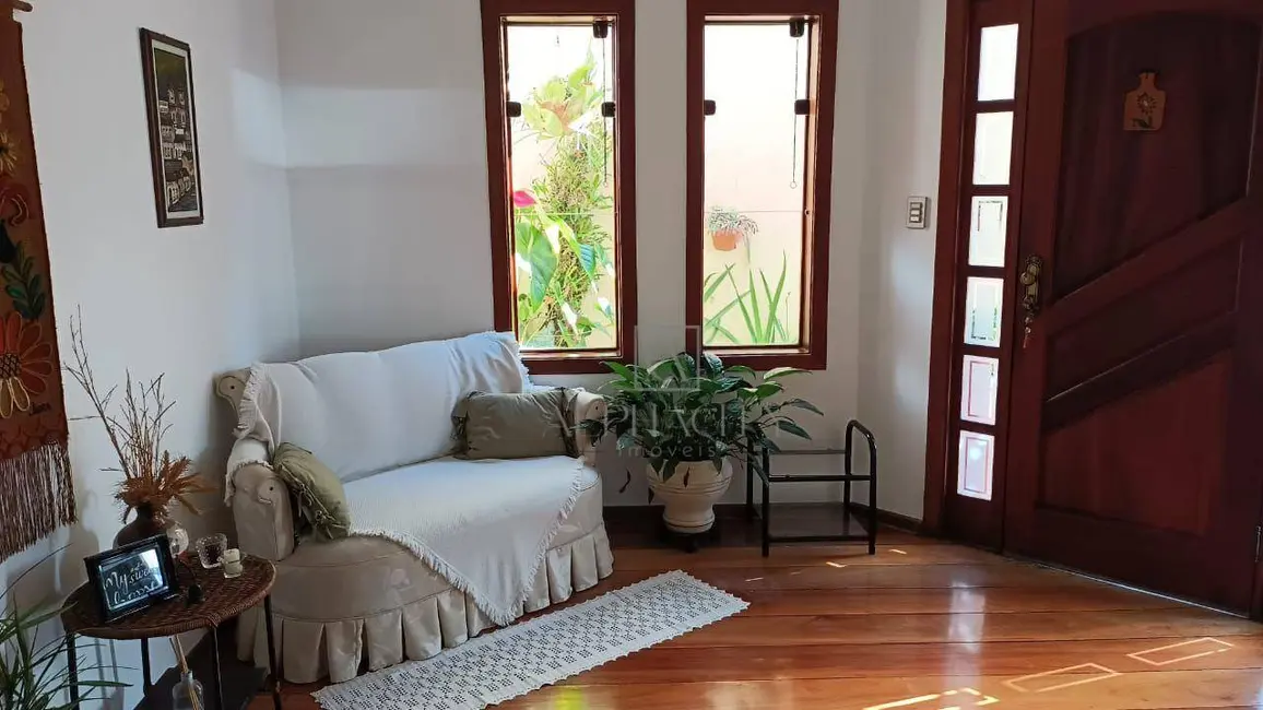 Foto 3 de Casa de Condomínio com 4 quartos à venda, 360m2 em Santana De Parnaiba - SP