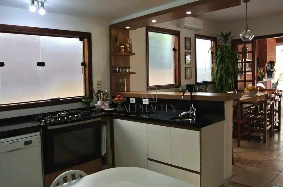 Foto 6 de Casa de Condomínio com 4 quartos à venda, 360m2 em Santana De Parnaiba - SP