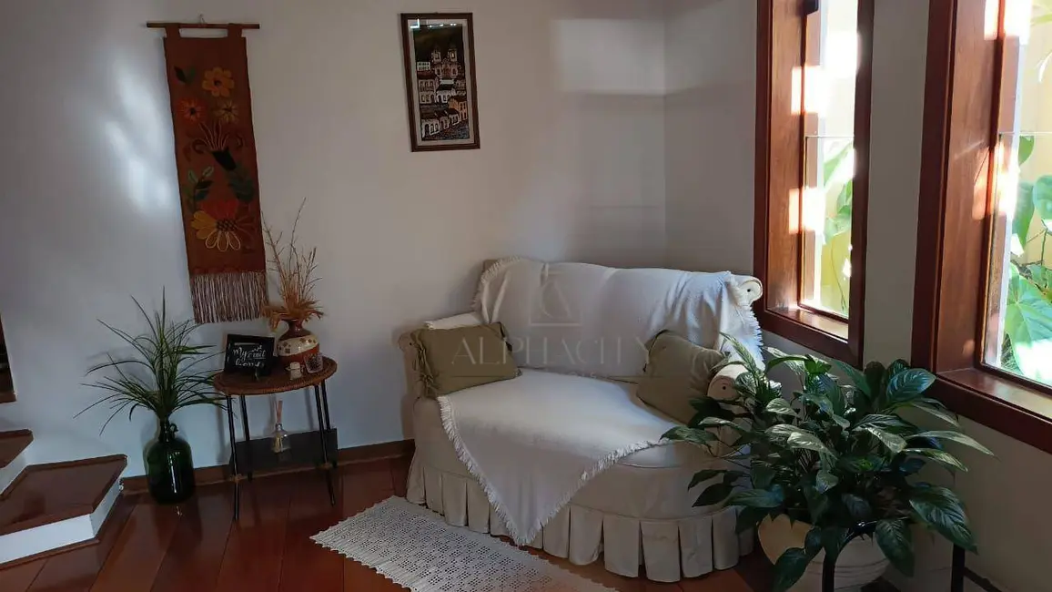 Foto 1 de Casa de Condomínio com 4 quartos à venda, 360m2 em Santana De Parnaiba - SP