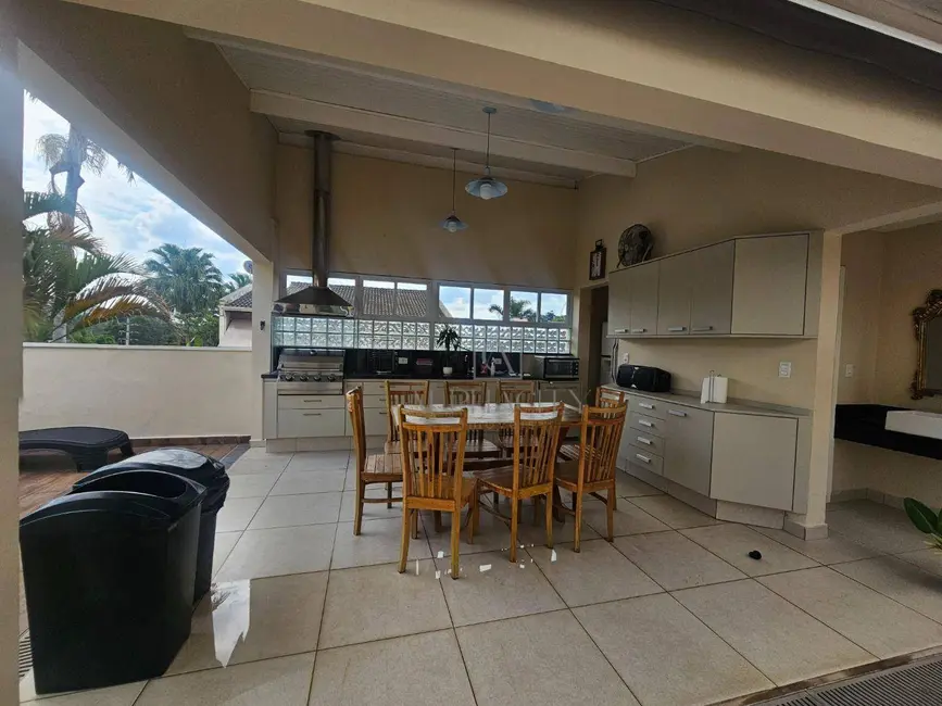 Foto 5 de Casa de Condomínio com 3 quartos à venda, 360m2 em Santana De Parnaiba - SP