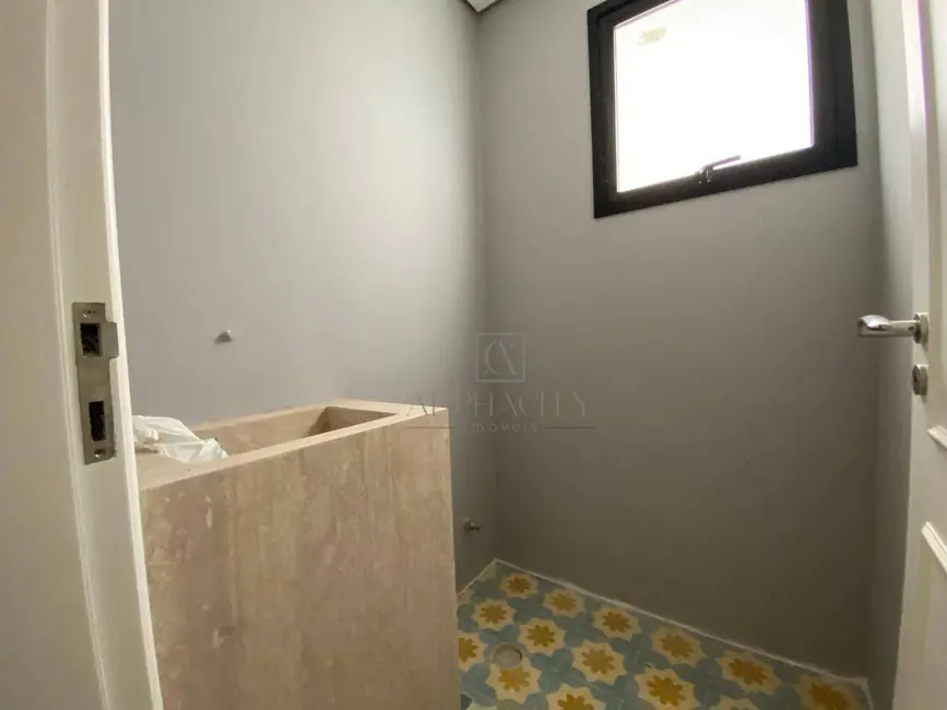 Casa de Condomínio com 3 quartos à venda, 152m2 em Santana De Parnaiba - SP - imagem 4 Foto 4 de Casa de Condomínio com 3 quartos à venda, 152m2 em Santana De Parnaiba - SP
