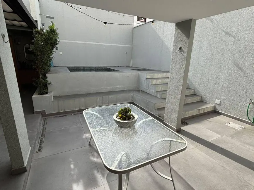 Foto 3 de Casa de Condomínio com 3 quartos à venda, 190m2 em Santana De Parnaiba - SP