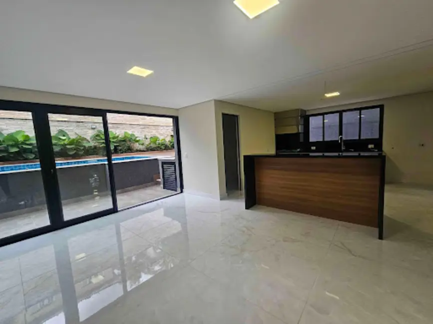 Foto 1 de Casa de Condomínio com 4 quartos à venda, 360m2 em Alphaville, Santana De Parnaiba - SP
