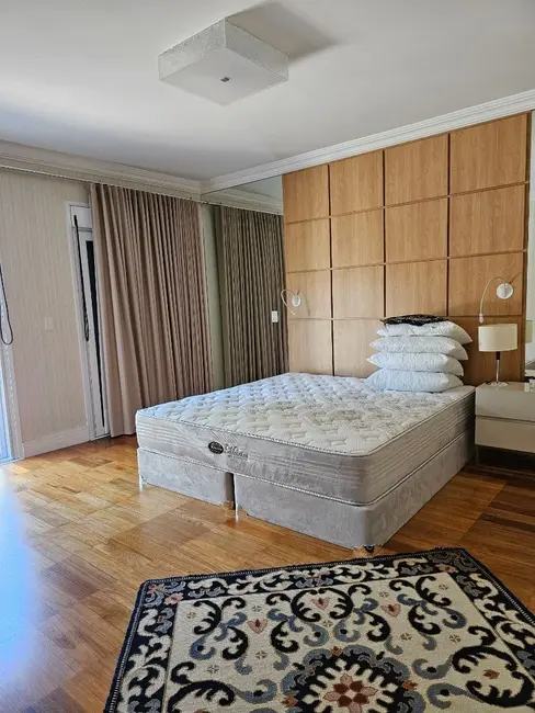 Foto 6 de Casa de Condomínio com 6 quartos para alugar, 600m2 em Santana De Parnaiba - SP