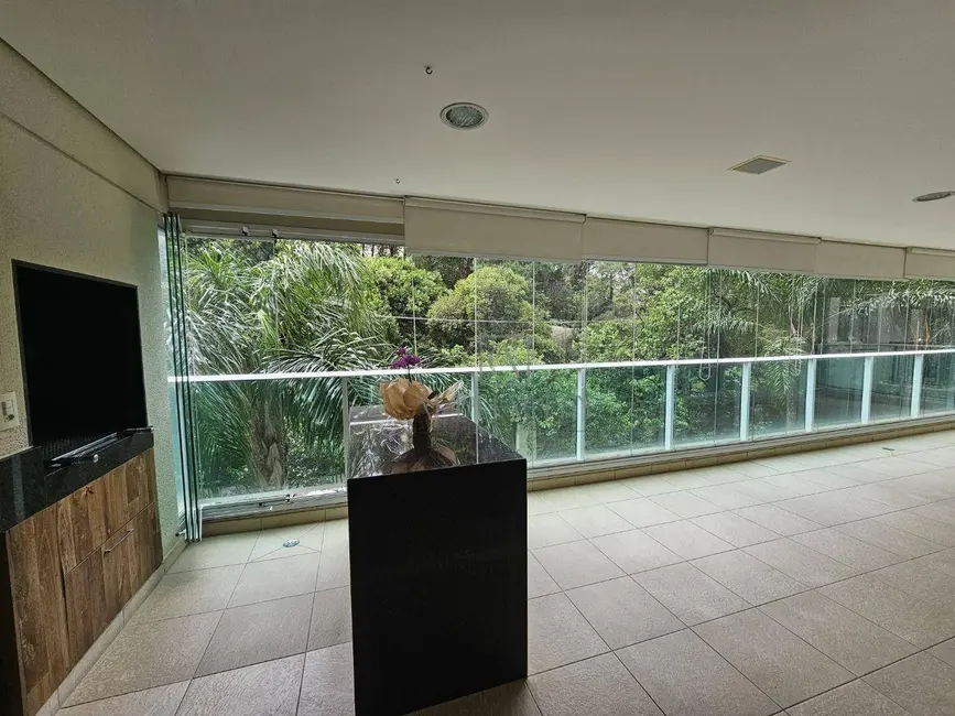 Foto 6 de Apartamento com 3 quartos à venda e para alugar, 212m2 em Barueri - SP