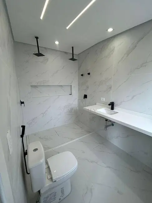 Foto 8 de Casa com 4 quartos à venda, 360m2 em Santana De Parnaiba - SP