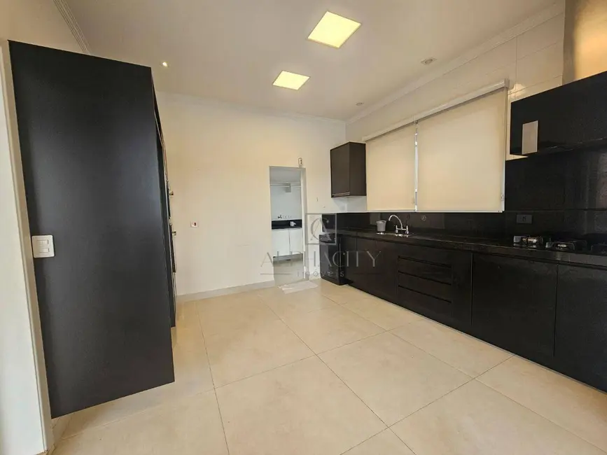 Foto 5 de Casa de Condomínio com 4 quartos à venda e para alugar, 660m2 em Santana De Parnaiba - SP