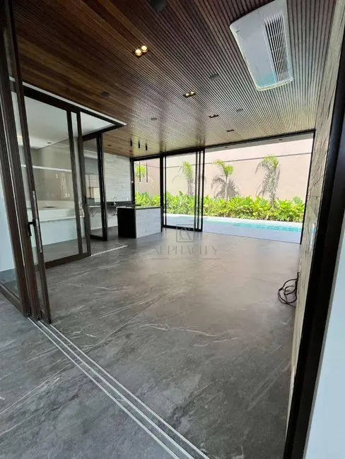 Foto 4 de Casa de Condomínio com 4 quartos à venda, 450m2 em Alphaville, Santana De Parnaiba - SP