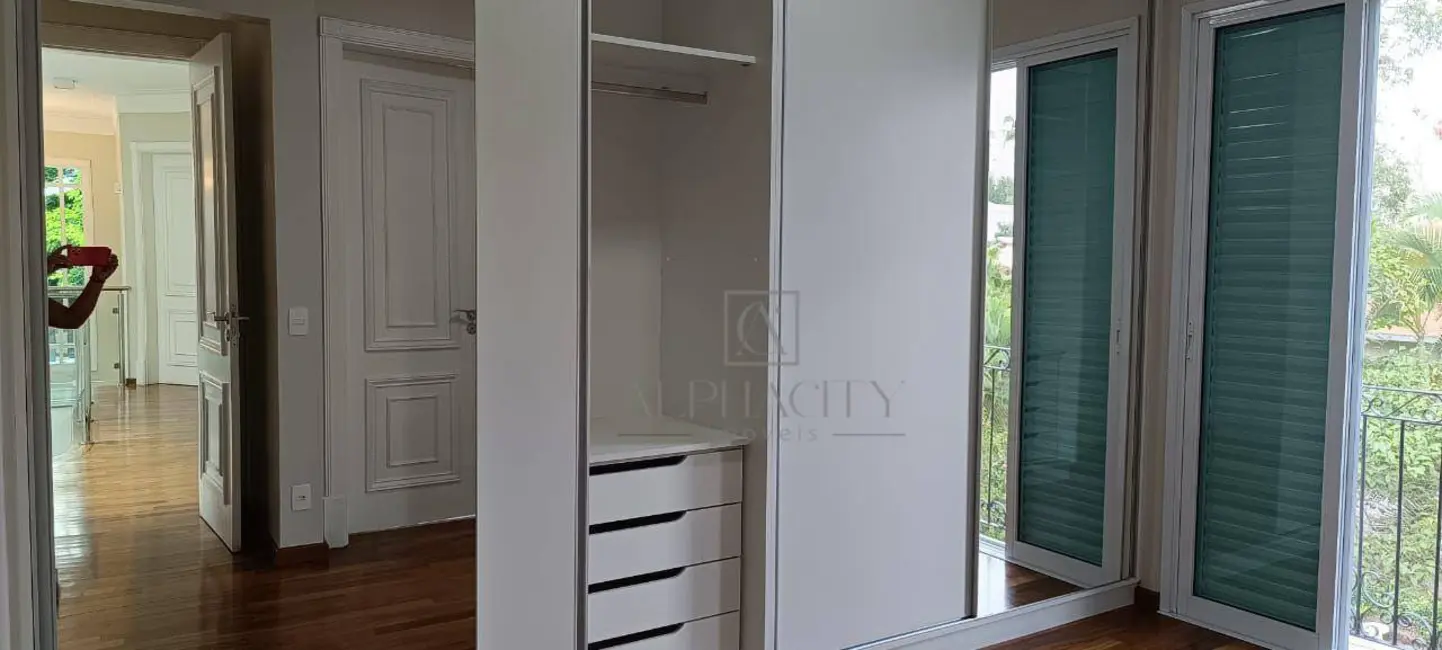 Foto 3 de Casa de Condomínio com 4 quartos à venda e para alugar, 505m2 em Alphaville Residencial Plus, Barueri - SP