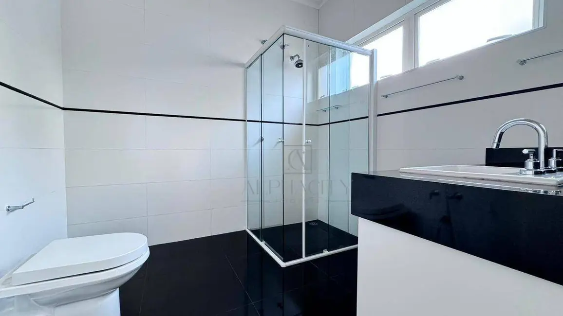 Casa de Condomínio com 4 quartos para alugar, 1235m2 em Barueri - SP - imagem 9 Foto 9 de Casa de Condomínio com 4 quartos para alugar, 1235m2 em Barueri - SP