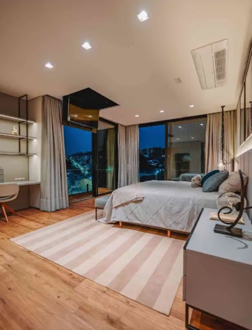 Casa de Condomínio com 4 quartos à venda, 687m2 em Tamboré, Barueri - SP - imagem 8 Foto 8 de Casa de Condomínio com 4 quartos à venda, 687m2 em Tamboré, Barueri - SP