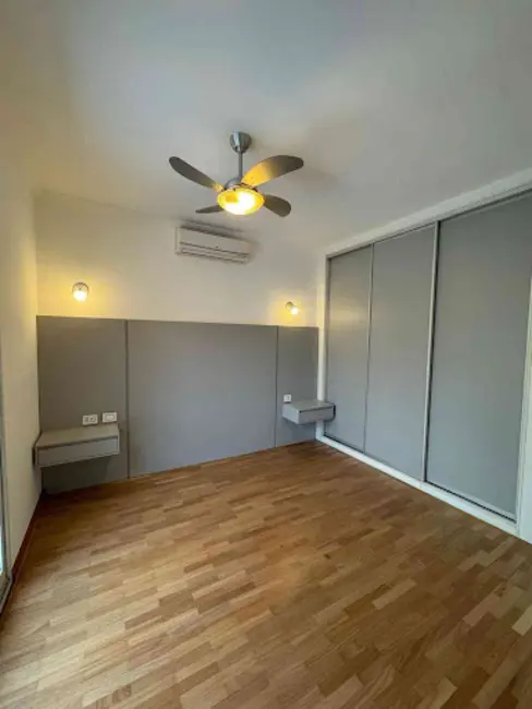Foto 2 de Casa de Condomínio com 3 quartos à venda, 250m2 em Tamboré, Santana De Parnaiba - SP
