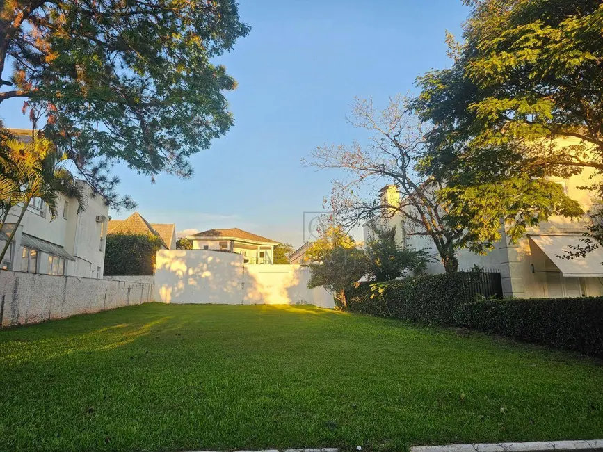 Foto 3 de Terreno / Lote à venda, 560m2 em Barueri - SP