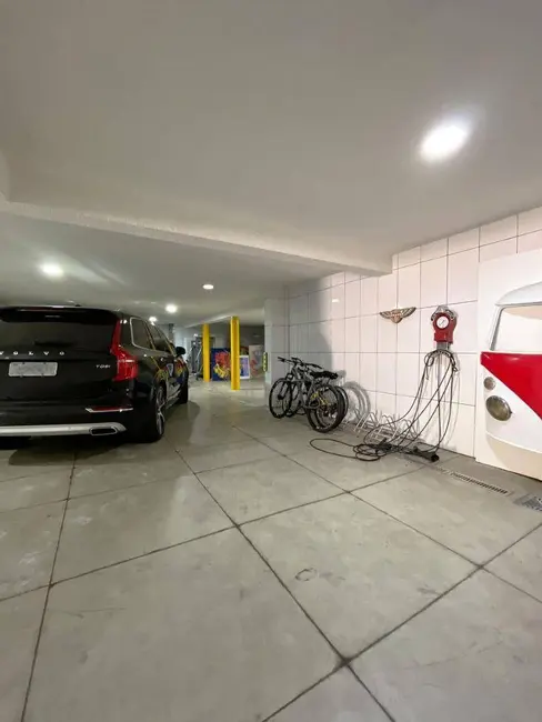 Casa de Condomínio com 6 quartos à venda, 1990m2 em Tamboré, Barueri - SP - imagem 5 Foto 5 de Casa de Condomínio com 6 quartos à venda, 1990m2 em Tamboré, Barueri - SP