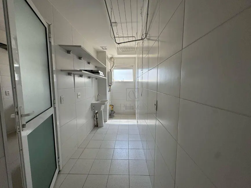 Foto 2 de Apartamento com 2 quartos à venda e para alugar, 200m2 em Empresarial 18 do Forte, Barueri - SP