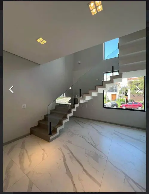 Foto 3 de Casa de Condomínio com 4 quartos à venda, 360m2 em Alphaville, Santana De Parnaiba - SP