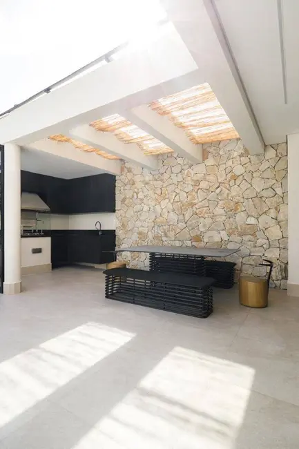 Foto 6 de Casa de Condomínio com 2 quartos à venda, 250m2 em Santana De Parnaiba - SP