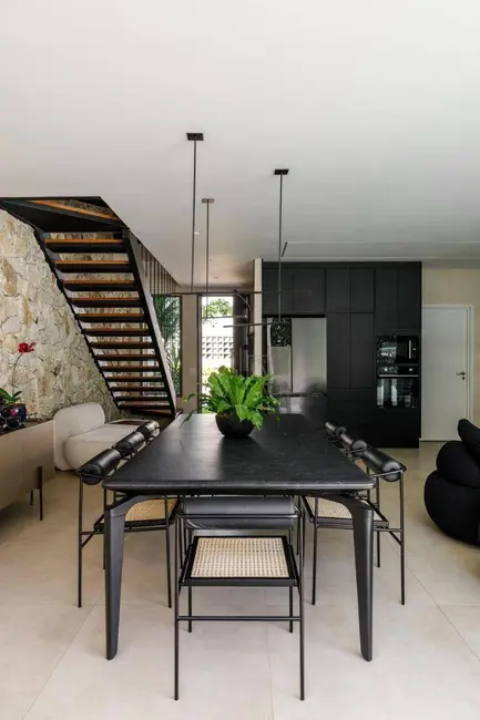 Foto 8 de Casa de Condomínio com 2 quartos à venda, 250m2 em Santana De Parnaiba - SP