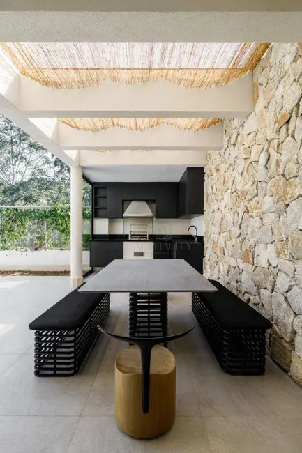 Foto 7 de Casa de Condomínio com 2 quartos à venda, 250m2 em Santana De Parnaiba - SP